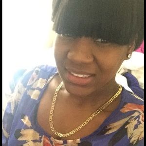 Meet your Posher, Kristen